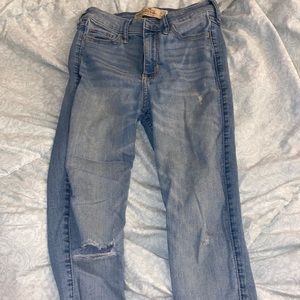 Hollister skinny jeans